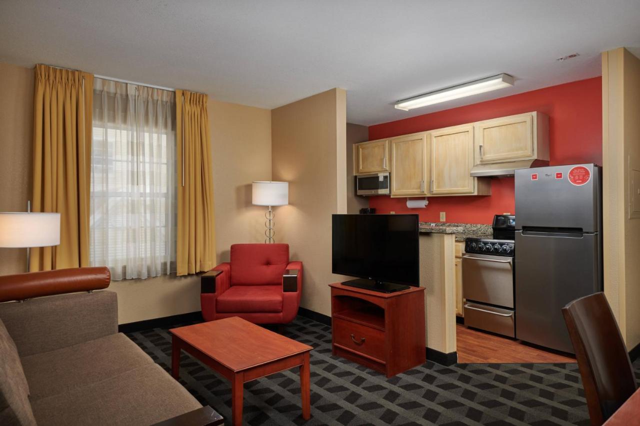 Mainstay Suites Tampa Moffitt-Usf Temple Terrace Экстерьер фото